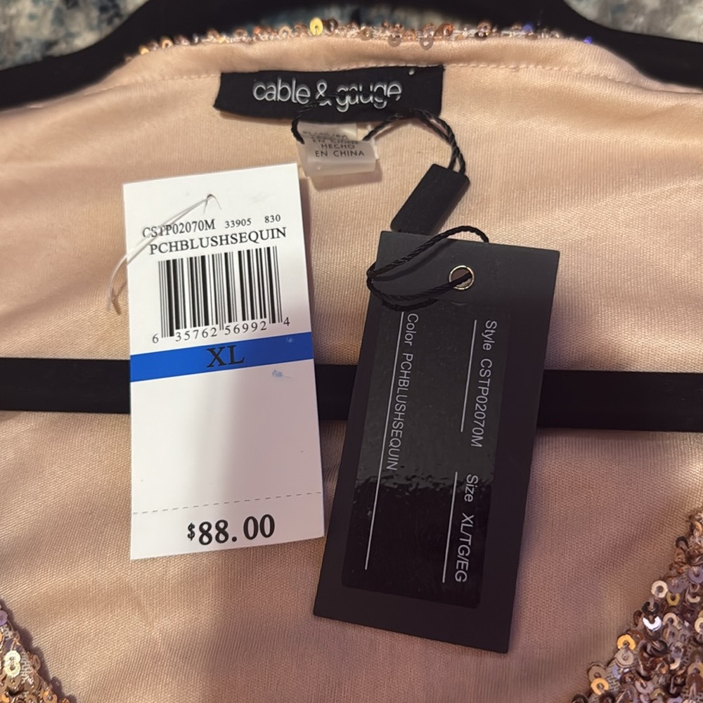 NWT Cable & Gauge Rose Gold Sequin Twisted Knot V-Neck Top - Picture 4 of 4